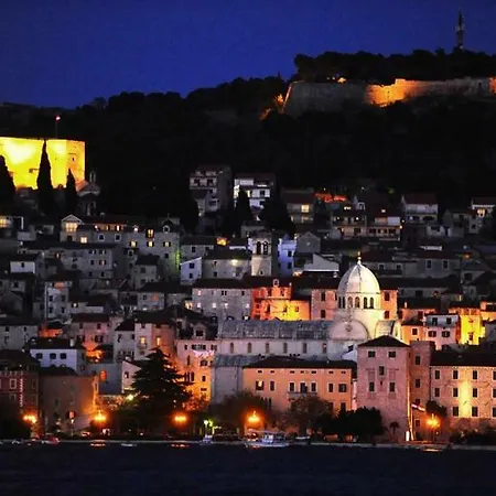 马丁诺维奇公寓 * Zaton (Sibenik-Knin)