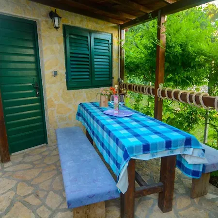Martinovic Apartment