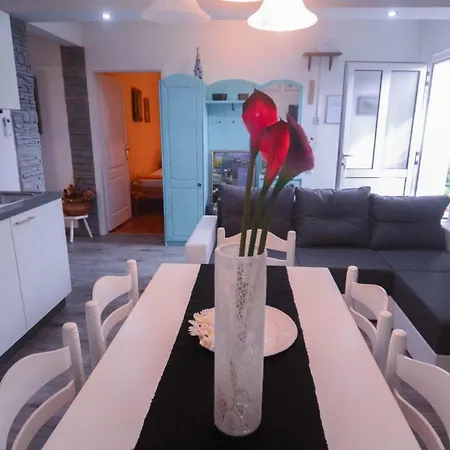 Martinovic Apartment