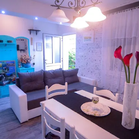 Martinovic Apartment *