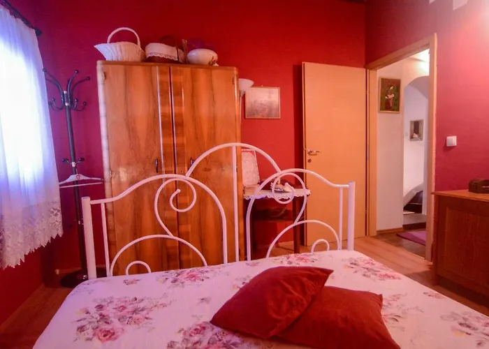 Martinovic Zaton (Sibenik-Knin)