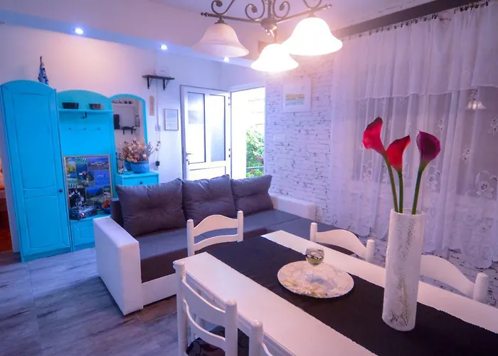 Martinovic Apartment *